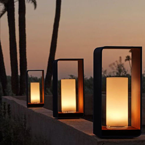 Solar Outdoor Lantern | Black Aluminum Frame, Frosted Diffuser, IP65 | 11.8 to 23.6 in, 3-Color Remote Option