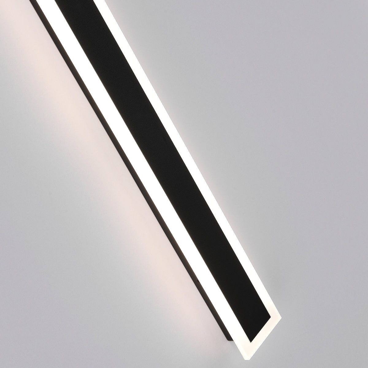 Linear Outdoor Wall Light | IP65 Waterproof LED Bar in Metal and Acrylic | 11.8 to 59 in Hardwired Sconce