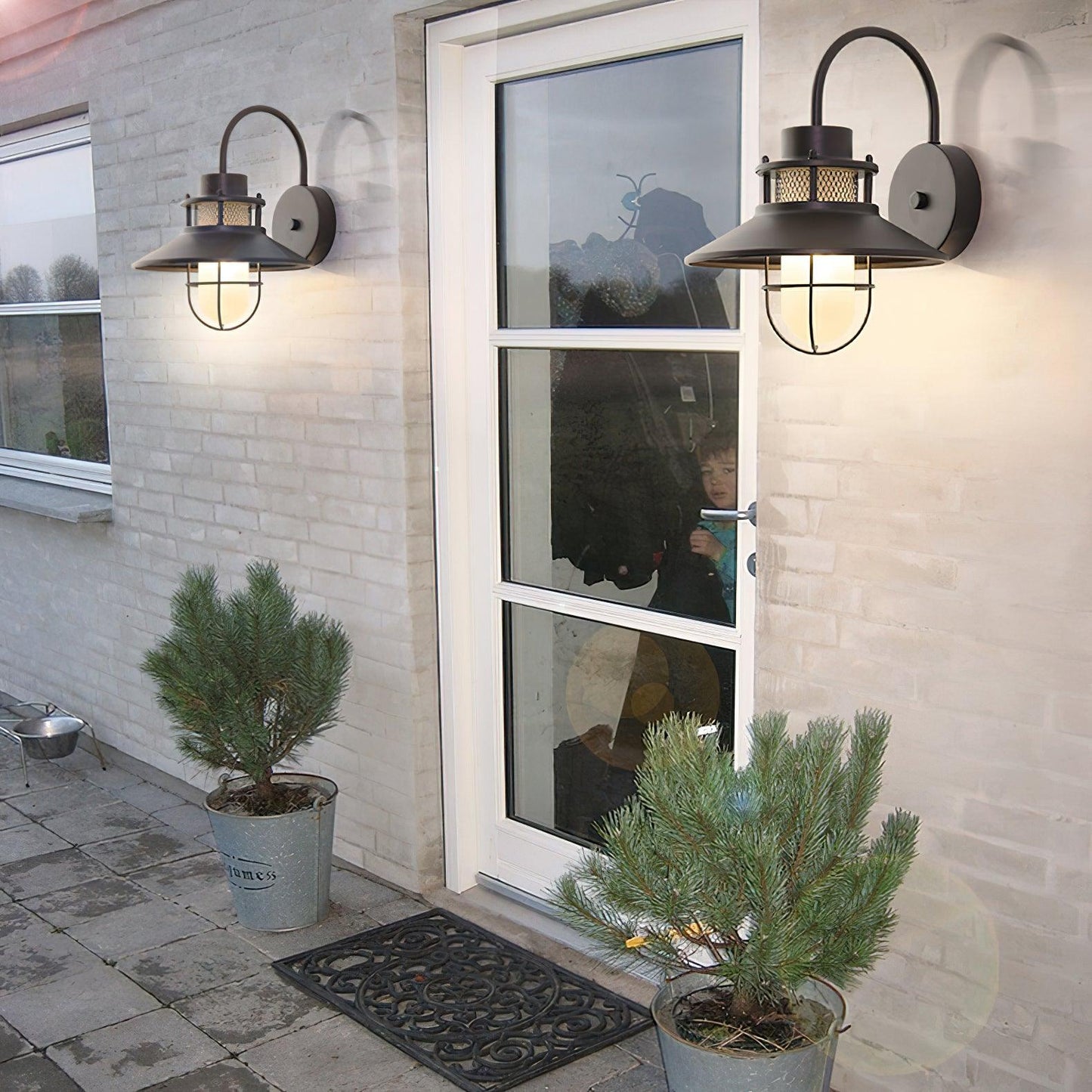 Outdoor Wall Lamp | Industrial Metal Fixture with IP44 Waterproof Rating