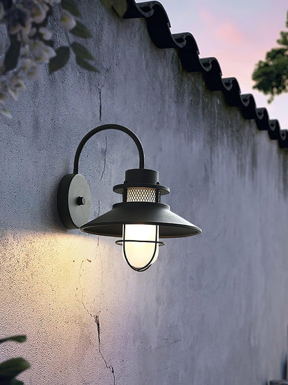 Outdoor Wall Lamp | Industrial Metal Fixture with IP44 Waterproof Rating