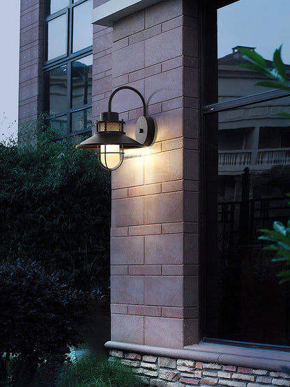 Outdoor Wall Lamp | Industrial Metal Fixture with IP44 Waterproof Rating