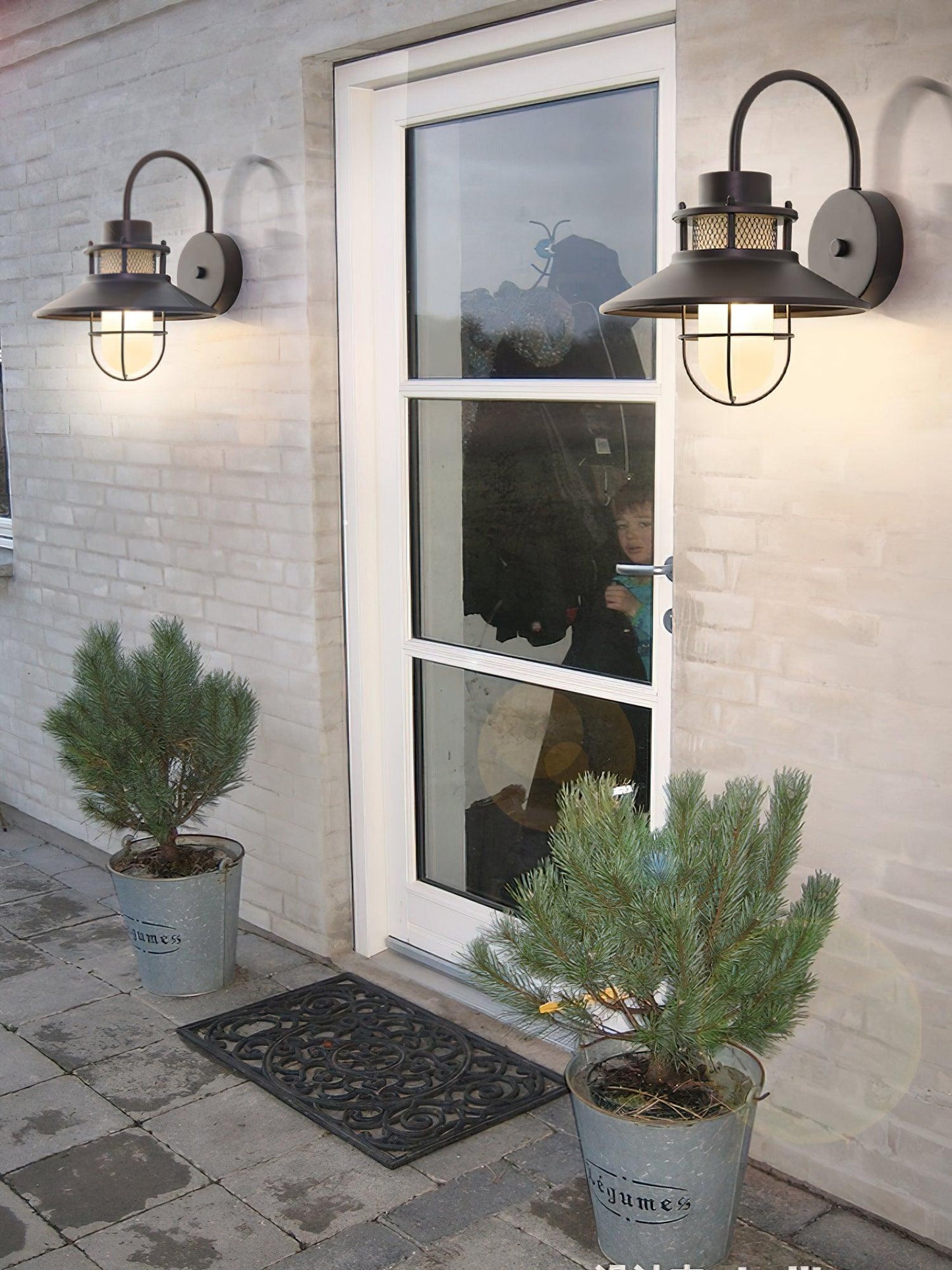 Outdoor Wall Lamp | Industrial Metal Fixture with IP44 Waterproof Rating