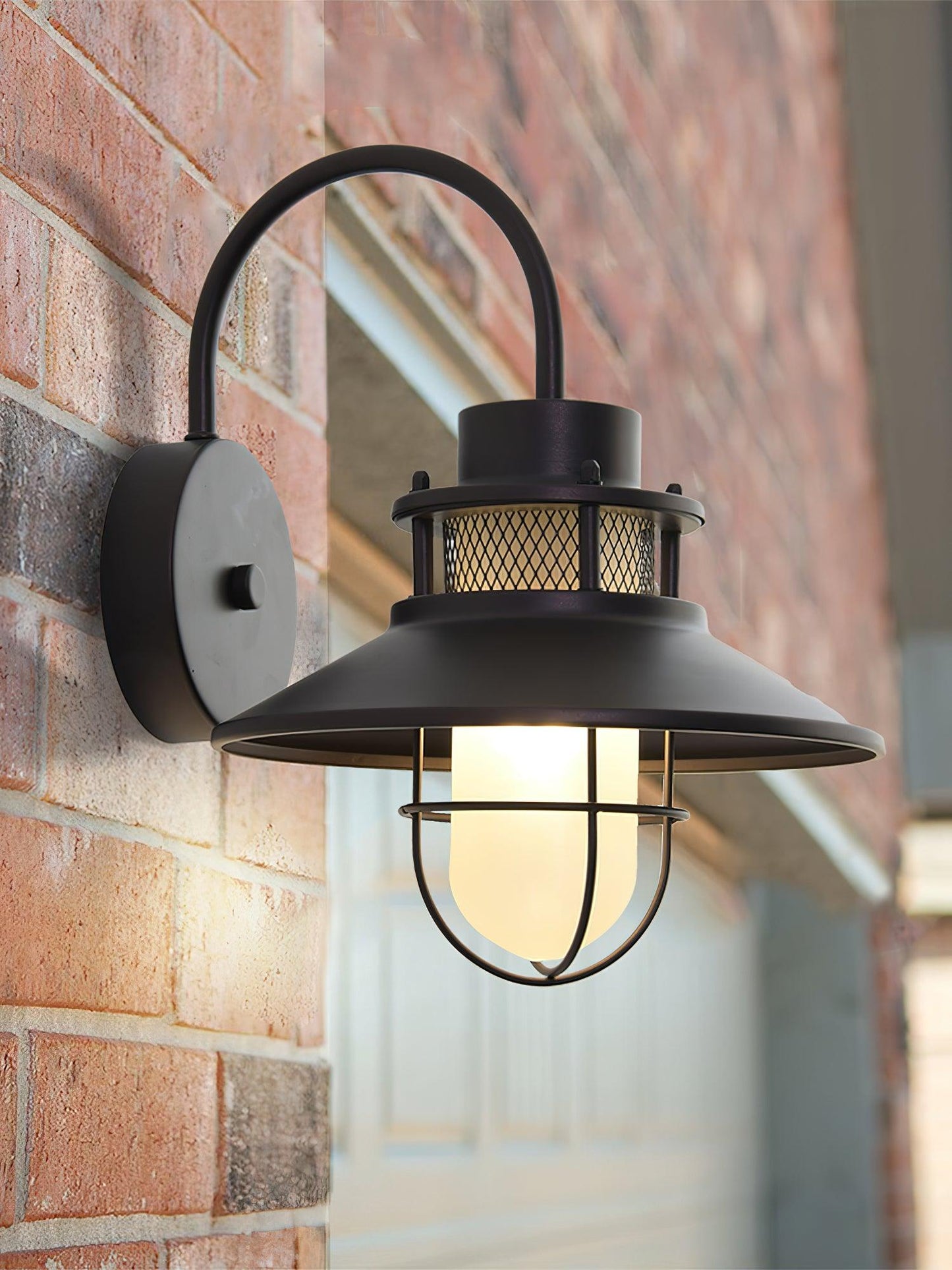 Outdoor Wall Lamp | Industrial Metal Fixture with IP44 Waterproof Rating