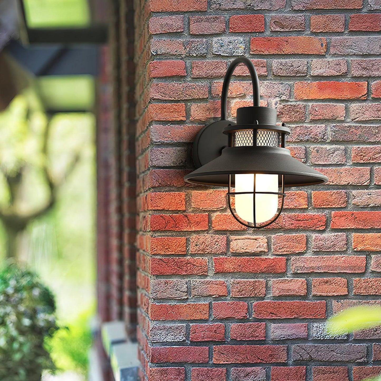 Outdoor Wall Lamp | Industrial Metal Fixture with IP44 Waterproof Rating