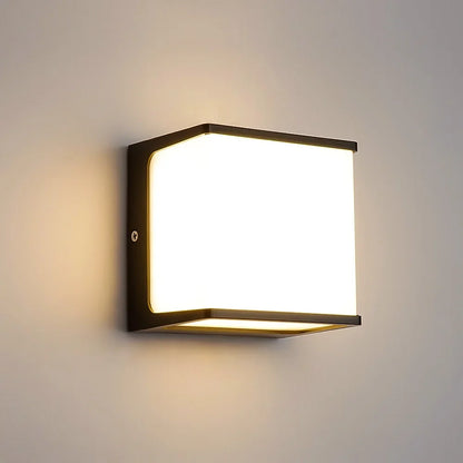LED Outdoor Wall Light | IP65 Waterproof Aluminium Fixture for Pathways and Gardens