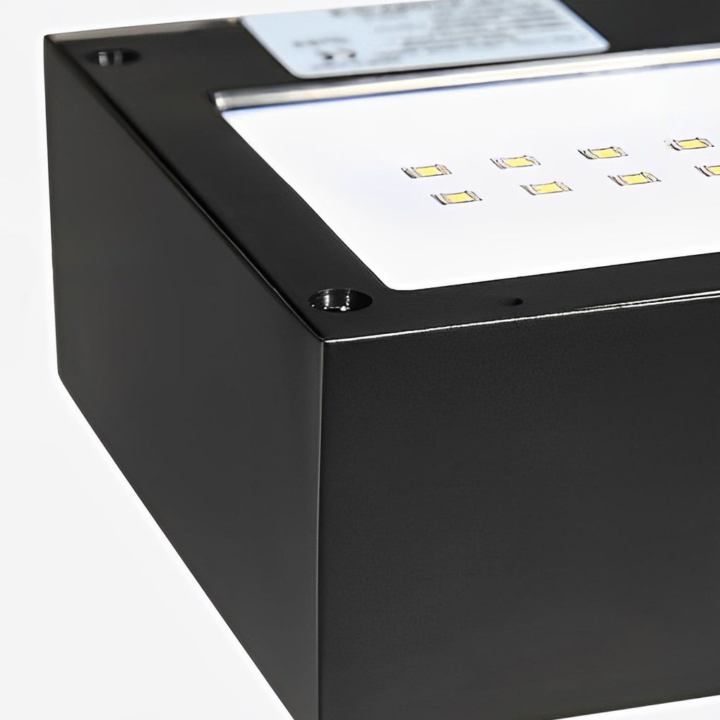 Motion Sensor Outdoor Wall Light | Black Aluminum | IP44 Waterproof | LED Solar Design